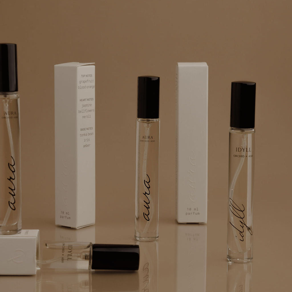 AURA Perfume Travel Spray Orchid + Ash