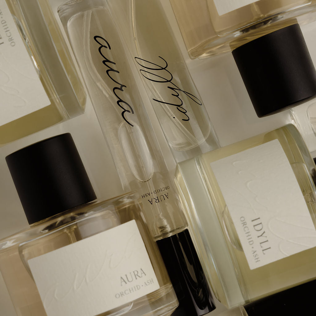 AURA Perfume Travel Spray Orchid + Ash