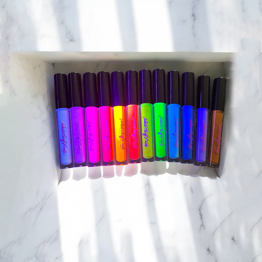 Ashunta Sheriff Beauty UV Vegan Paint Liners Ashunta Sheriff Beauty