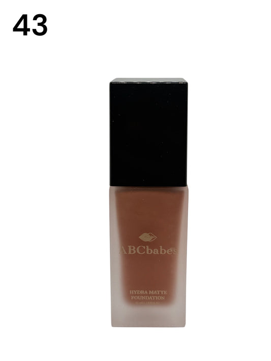 ABCbabes deep tan shade 43 with warm undertones, hydra matte finish liquid foundation. ABCbabes