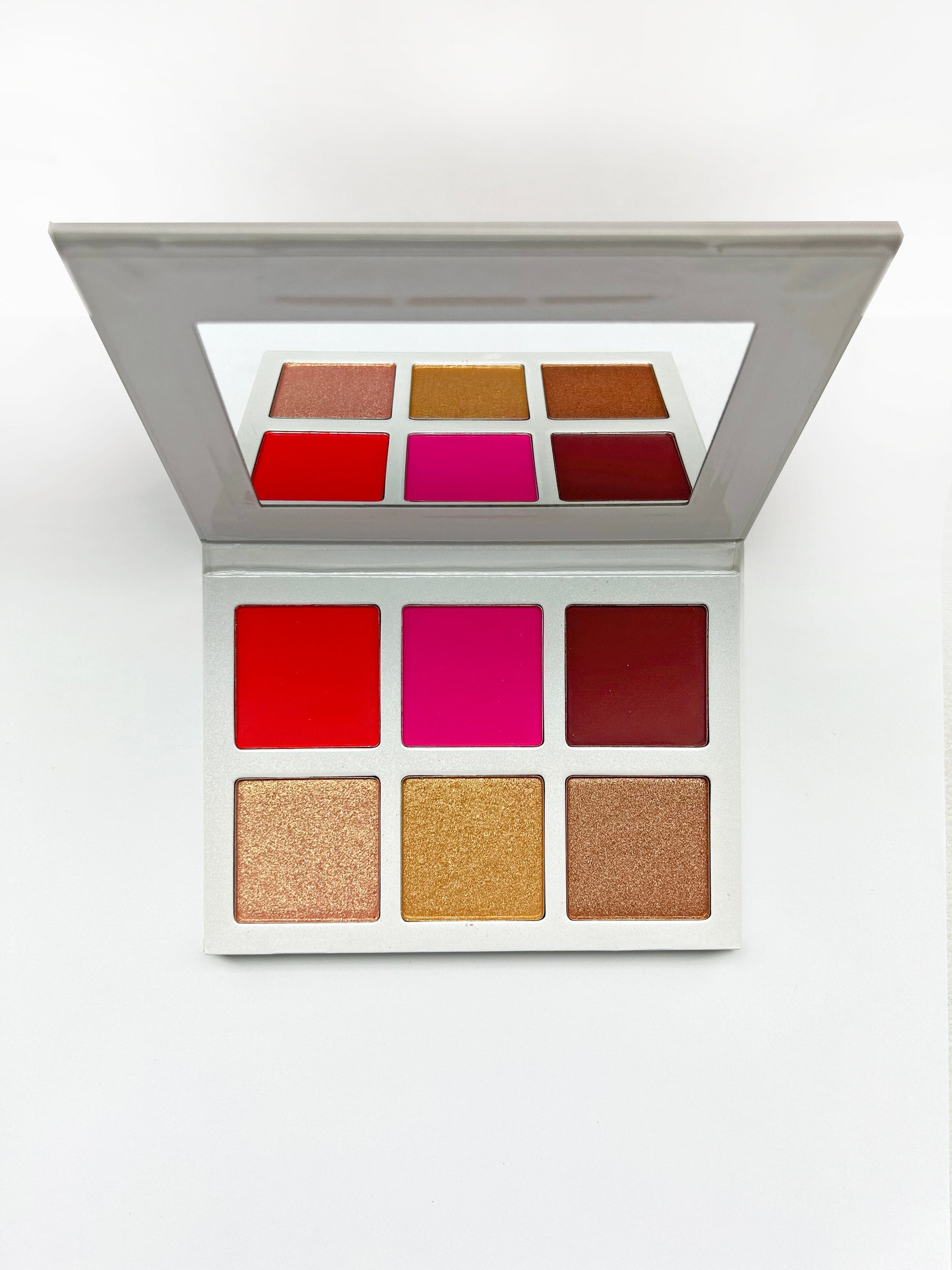 Ashunta Sheriff Beauty Unicorn Blush & Highlighter Palette Ashunta Sheriff Beauty