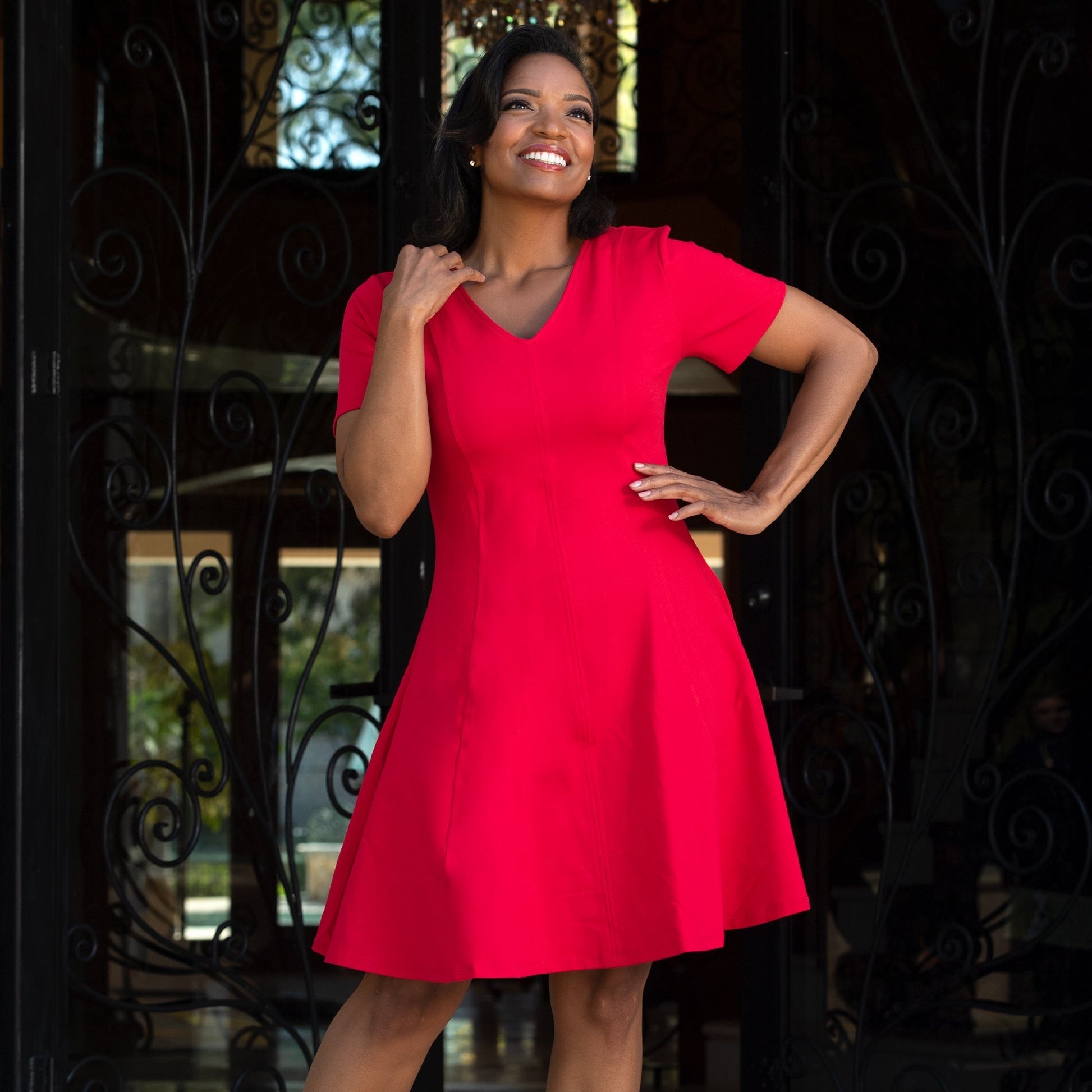 InstantFigure Short V-neck flared skirt Panel dress 16808M InstantFigure INC